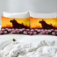 thumbnail image 4 of Capybara Housse de Couette Double Florale Capybara Ensemble de Literie pour Amoureux Housse de Couette Animal Rongeur Mignon Capybara Cadeaux pour Filles Femmes, Ensemble de Lit Fleurs Roses Romantiques 2 Pcs avec 1 Taie d'Oreiller, 4 of 5