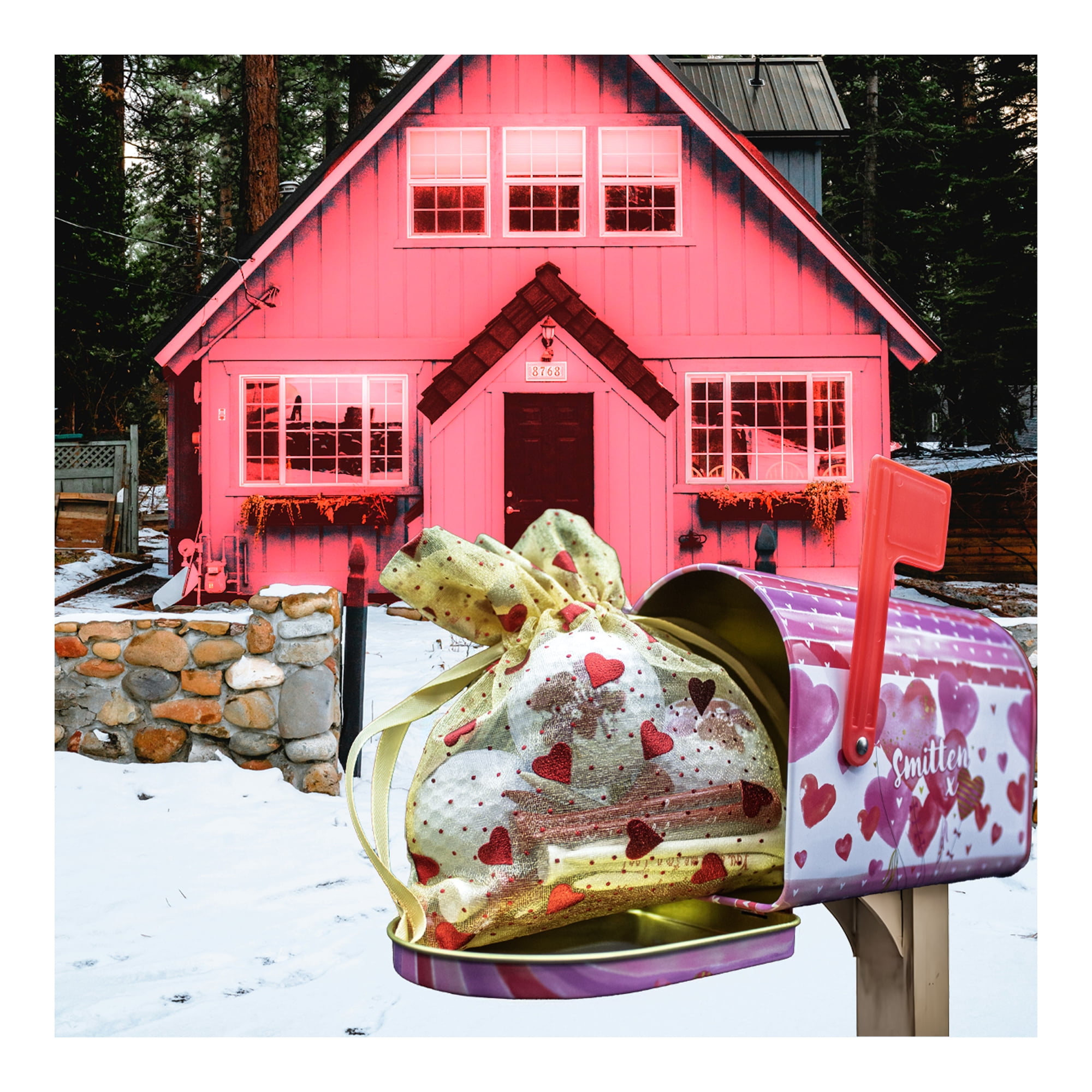 Valentines Day Smitten 3 ball 20 Tee Tin Set by GBM GOLF