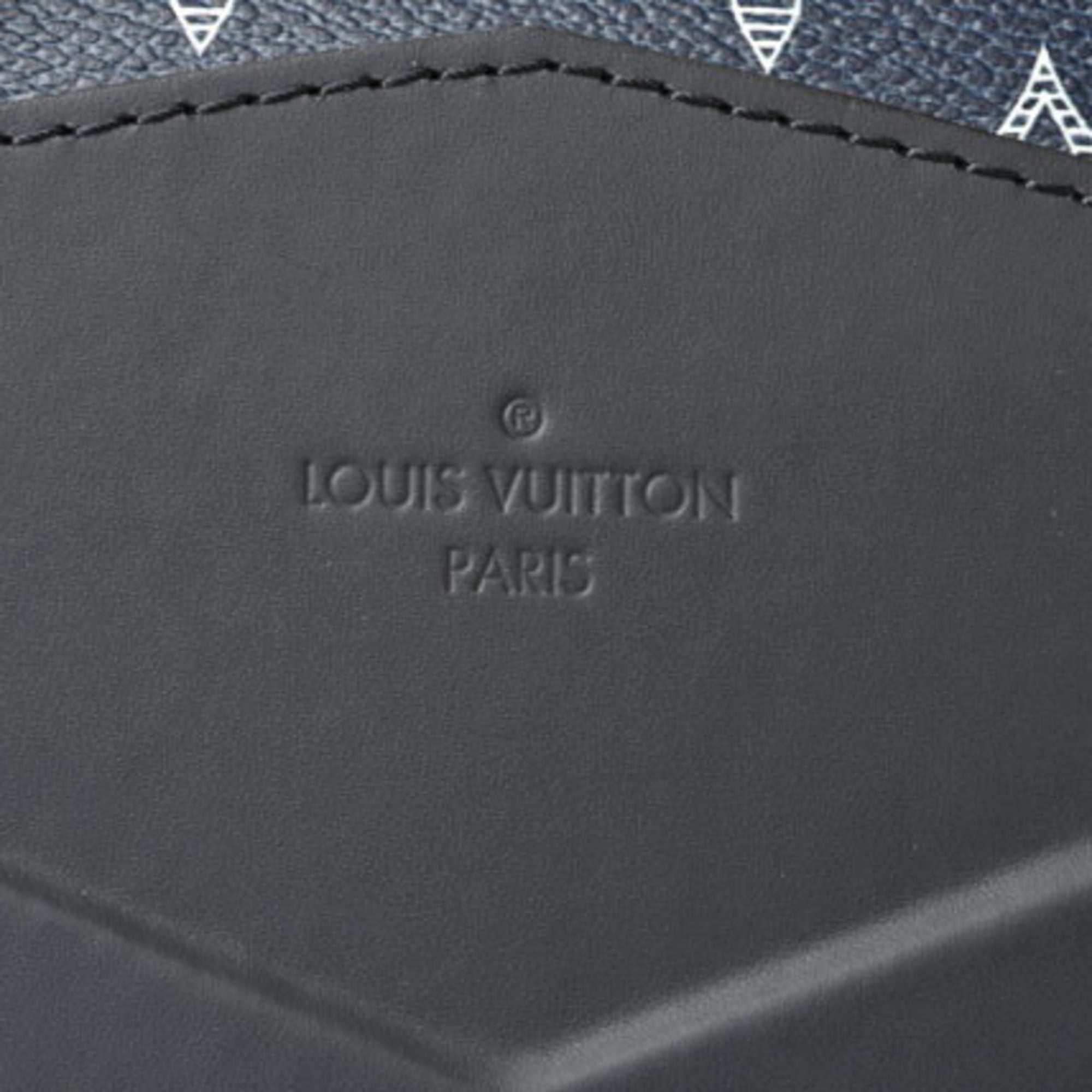 Louis Vuitton x Chapman Brothers pre-owned Monogram Savane Voyage GM Clutch  - Farfetch