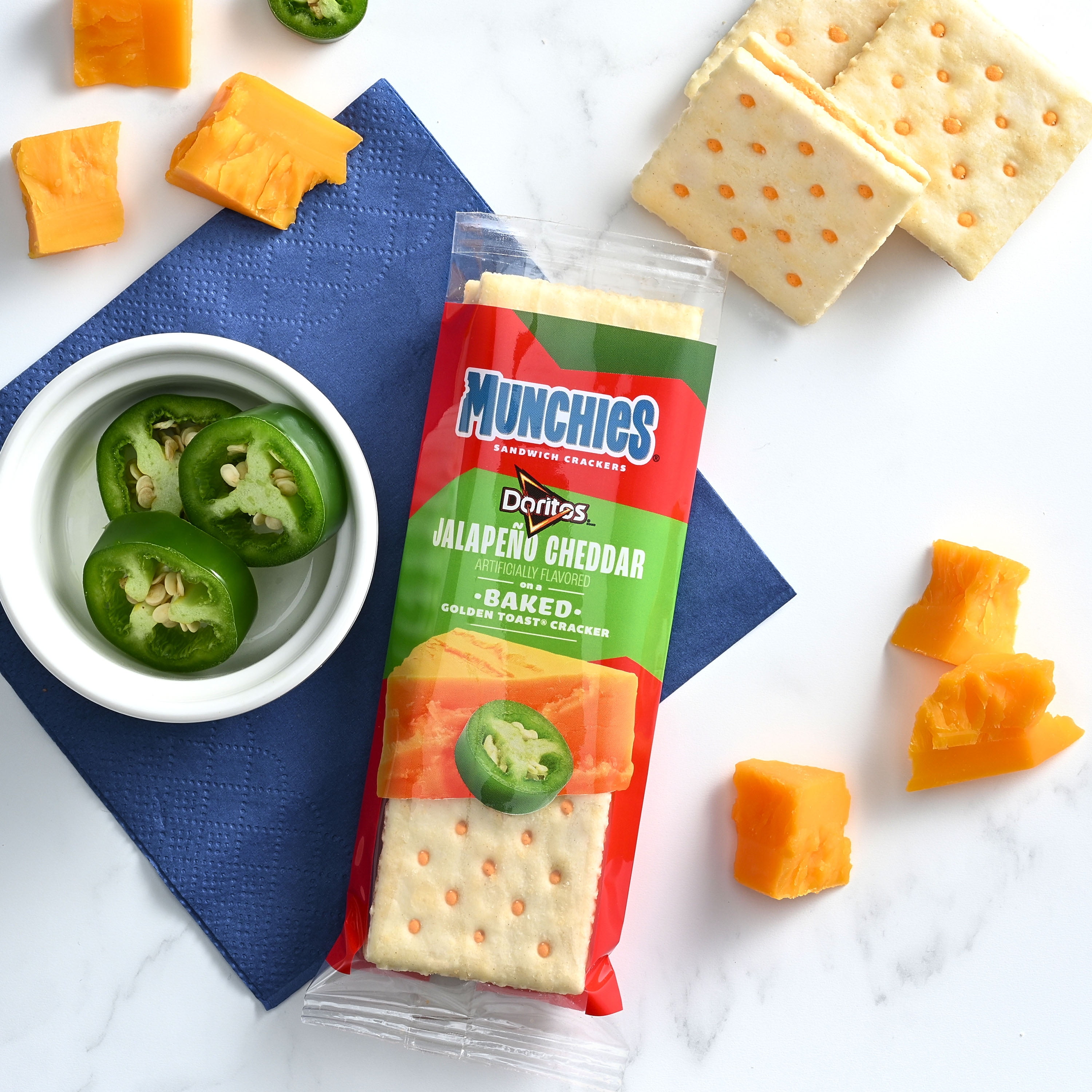 Munchies Doritos Jalapeno Cheddar Artificially Flavored Sandwich Crackers, 11.04 oz