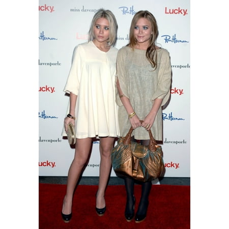 - Ashley Olsen Mary Kate Olsen At In-Store Appearance For Lucky Magazine Preview Of Miss Davenporte Collection Ron Herman Boutique Los Angeles Ca November 17 2005 Photo By David