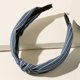 thumbnail image 2 of Diademas de mezclilla con nudo para mujer Diadema de nudo ancho para mujer Diadema de moda con lunares y rayas azules para mujer (3 piezas), 2 of 5