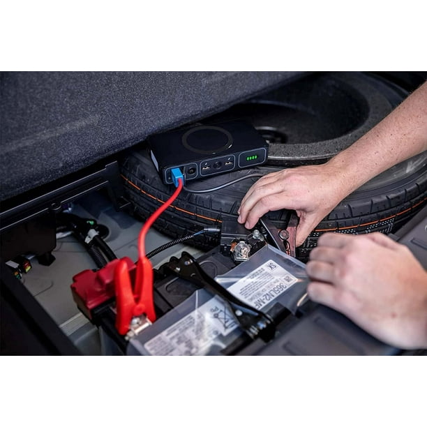 Mophie wireless powerstation go portable 2024 charger and car jump starter