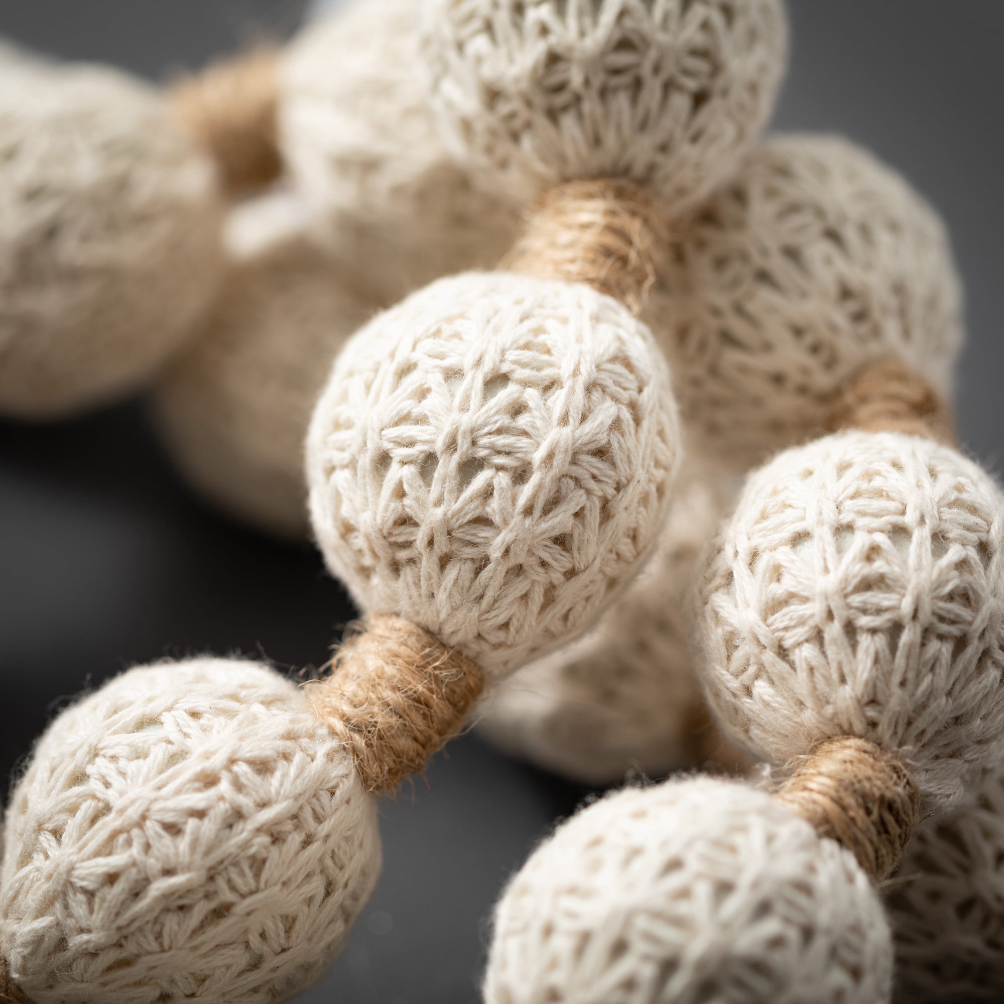 Sullivans Herringbone Ball Garland - Thumbnail 5
