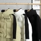thumbnail image 4 of Chaquetas acolchadas ligeras de lujo para parejas, chaqueta corta de plumón, ropa de diseñador para hombre, ropa acolchada, abrigo de invierno cálido para hombre 2024, 4 of 5
