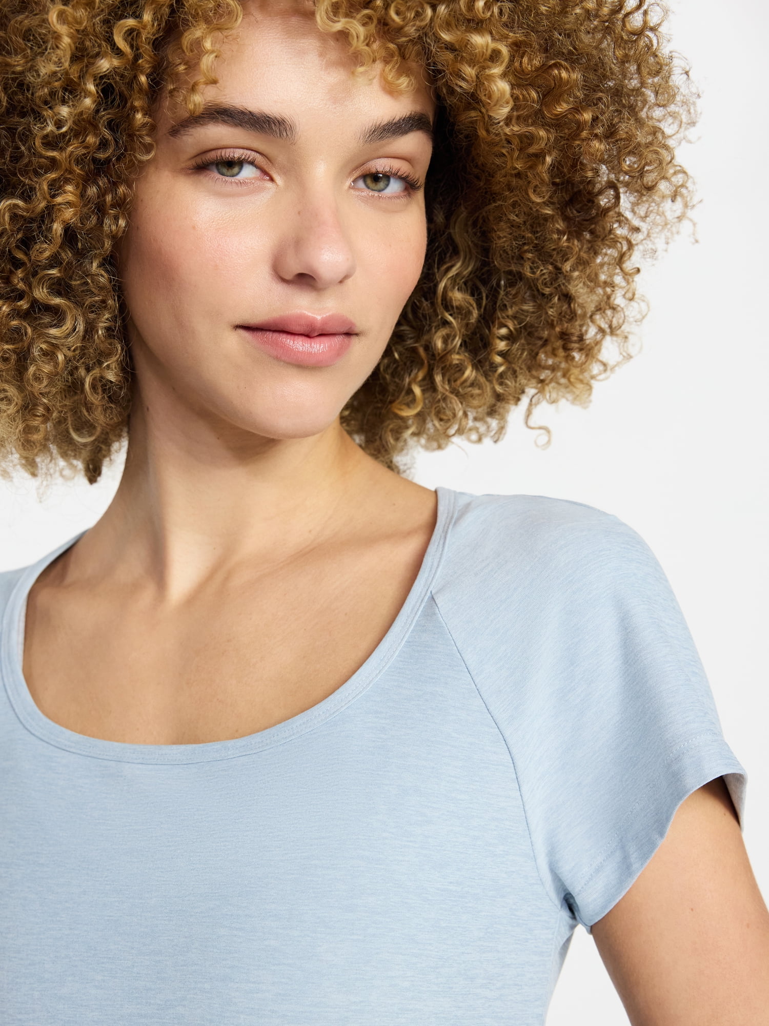 Athletic Works Women's ButterCore Fashion Tee with Short Sleeves, Sizes XS-XXXL