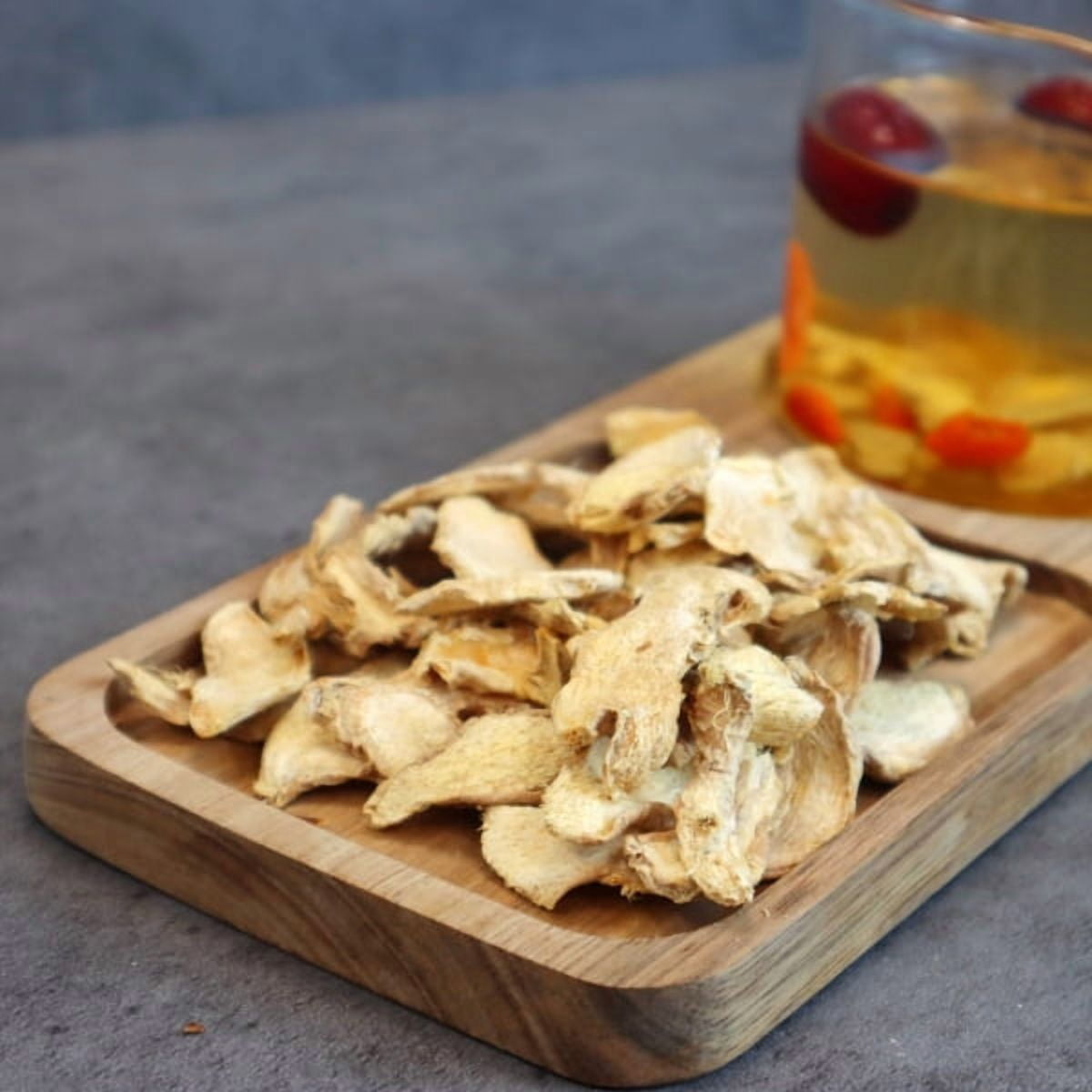 Royal Seafood USA Dried Ginger Slices, 8oz, No sugar, herbal tea, healthy tea, Vegan, Dry Ginger