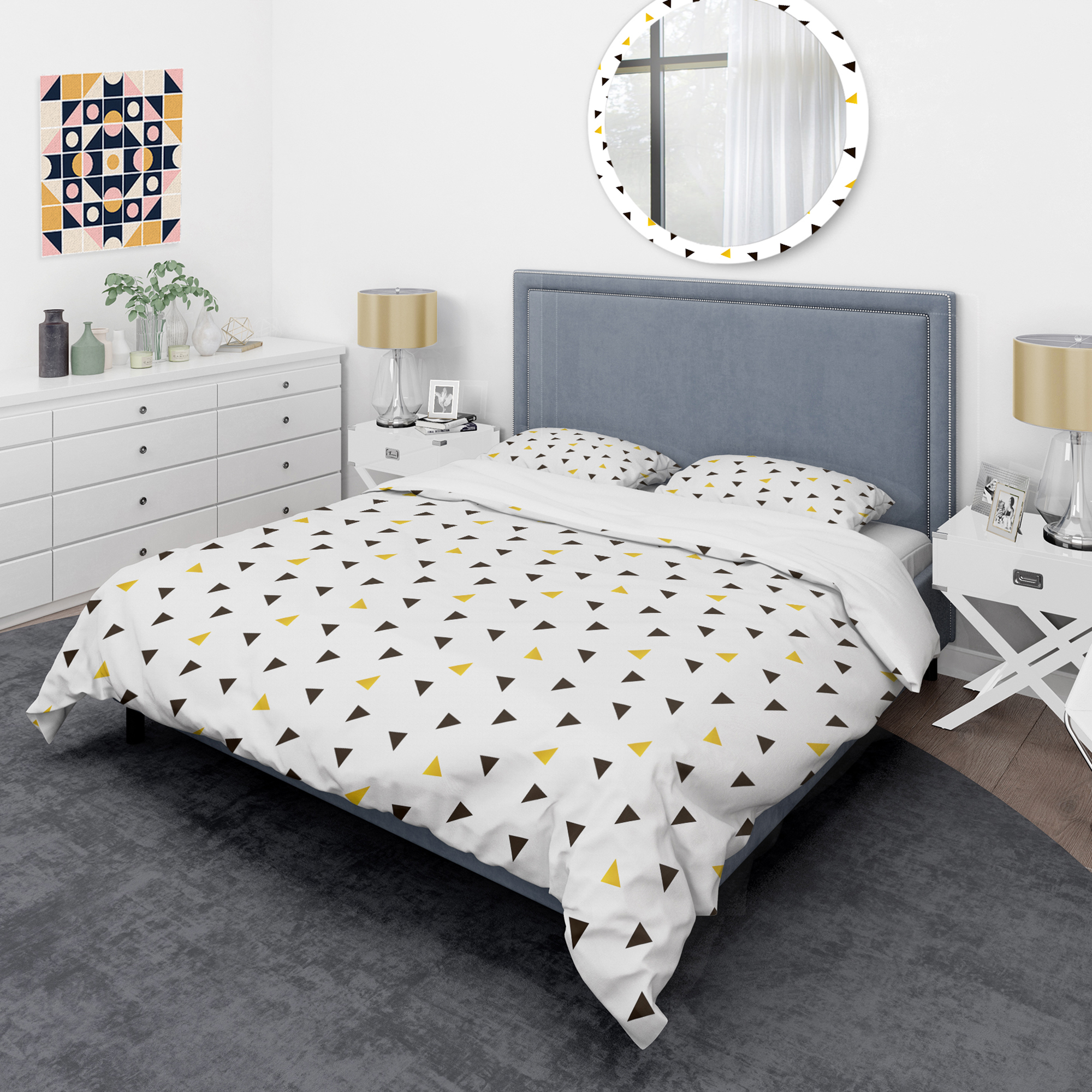 Designart 'Trendy Black And Gold Triangular Pattern' Mid-Century Modern Duvet Cover Set