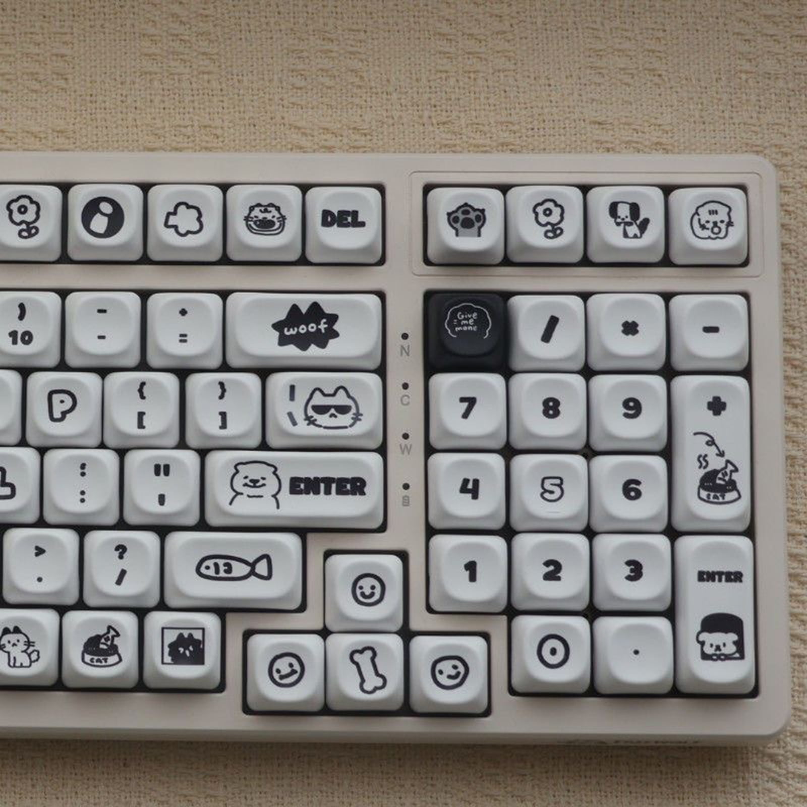 140Key PBTs Keycaps with Cats and Puppy Design MOAs Profile Dyes Sublimation Mechanical Keyboards Compatible