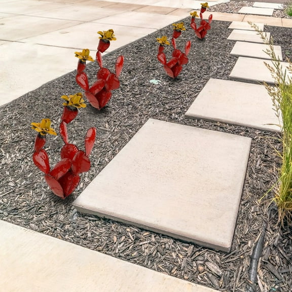 YOHAVEN Metal Cactus Ornament Painted Garden Decor Iron Outdoor Yard Figurine Lawn Stake Patio Decorations for Porch Balcony Flower Pot Home Office Tabletop