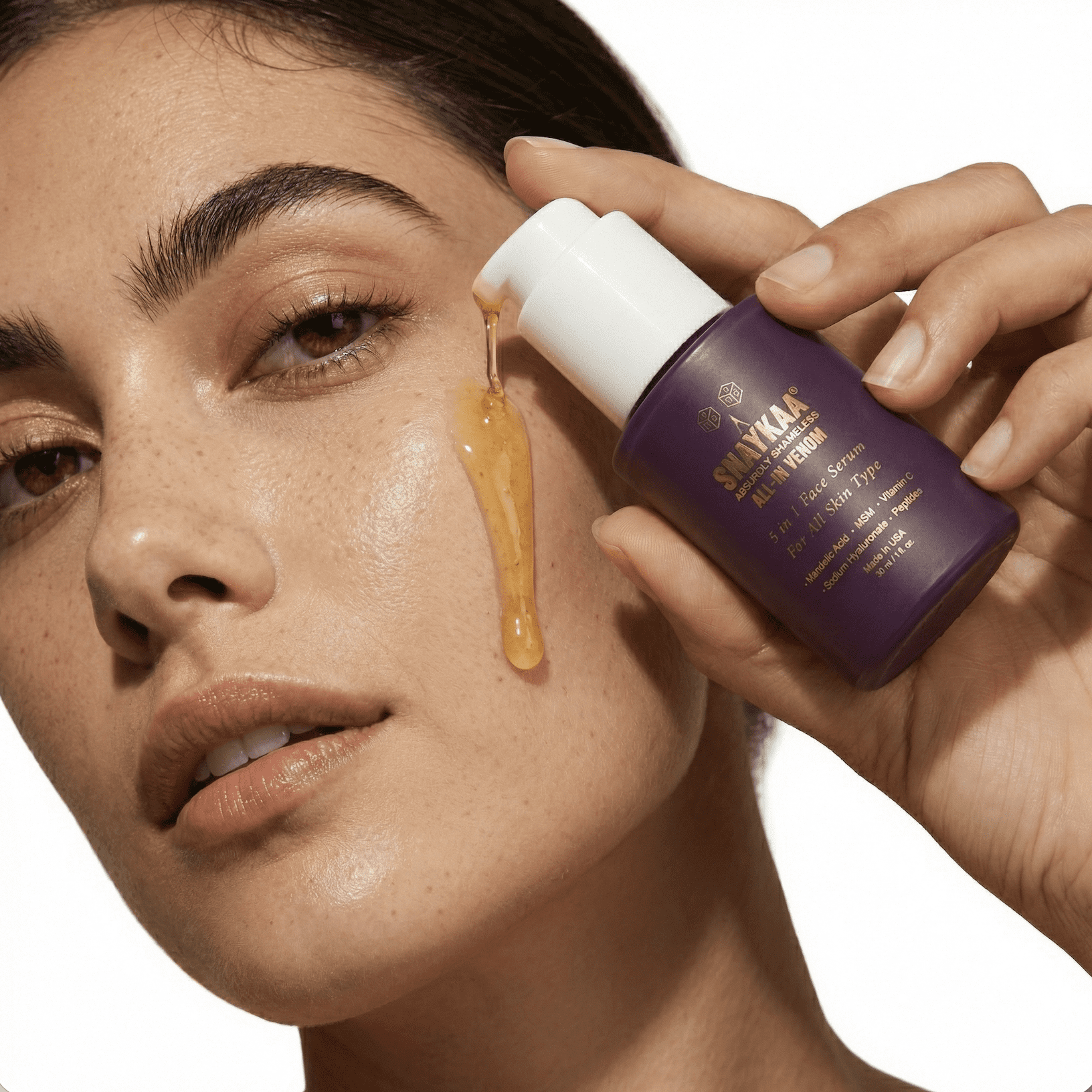 Snaykaa Brightening Face Serum – Dark Spots & Anti-Aging | Niacinamide, Vitamin C, Hyaluronic Acid & Peptides – Lightweight, Vegan, Made in USA – 30ml