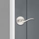 thumbnail image 5 of Manija De Puerta De Entrada Kwikset Tustin Con Cerradura Y Llave Palanca Reversible Con Llave Segura Cerradura De Puerta Exterior Para Entrada Principal Y Dormitorios Cromo Satinado Resistente A Ganzú, 5 of 5