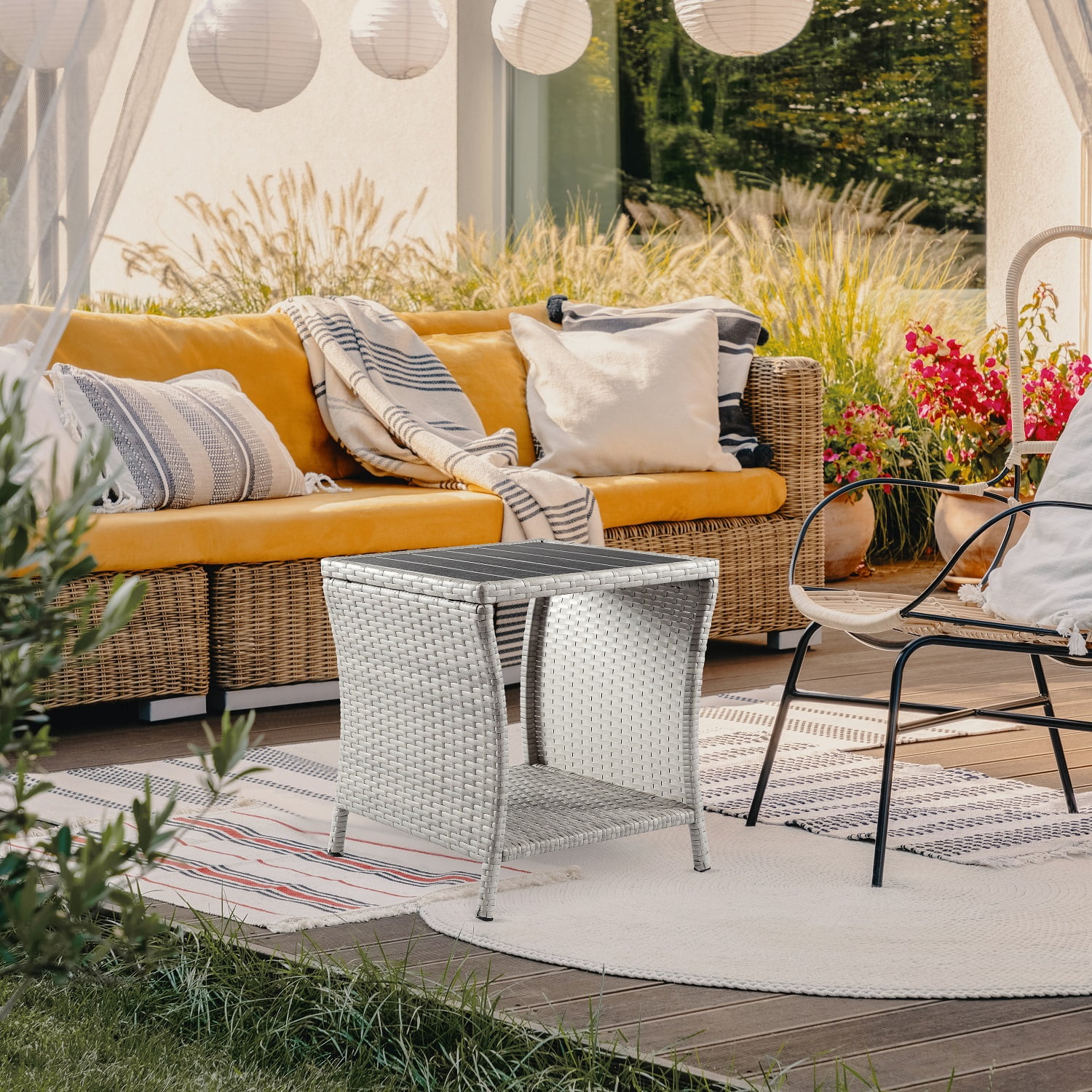 Outdoor Side Table for Patio Small Rattan Wicker Coffee Table Balcony Table Outside end Table with Poly Lumber Table top & Storage Bistro Table for Garden Pouch Deck Living Room Backyard Grey