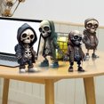 thumbnail image 4 of Cool Skeleton Figurines , 2023 Nueva Muñeca De Halloween Esqueleto De Resina Ornamento , Única Estatua De Cráneo Realista , Personalidad Mini Figurilla Para La Decoración Del Escritorio De La Oficina, 4 of 4