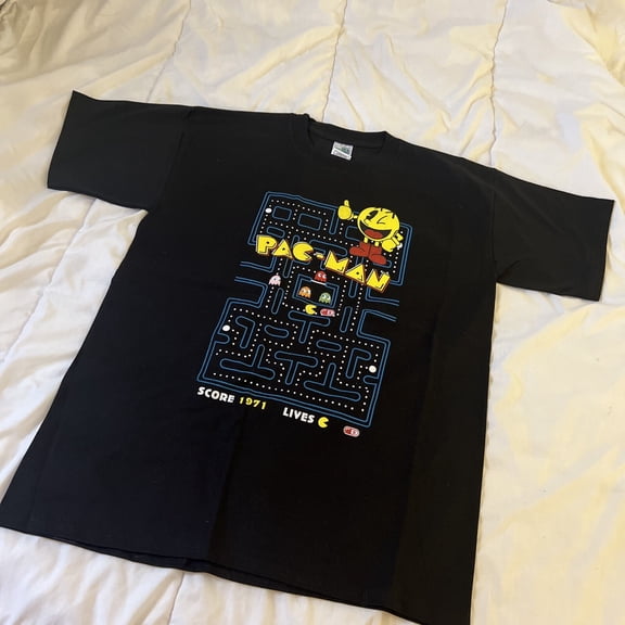 PAC-MAN Black T-shirt vintage video games, vintage style Unisex One Size Mexican