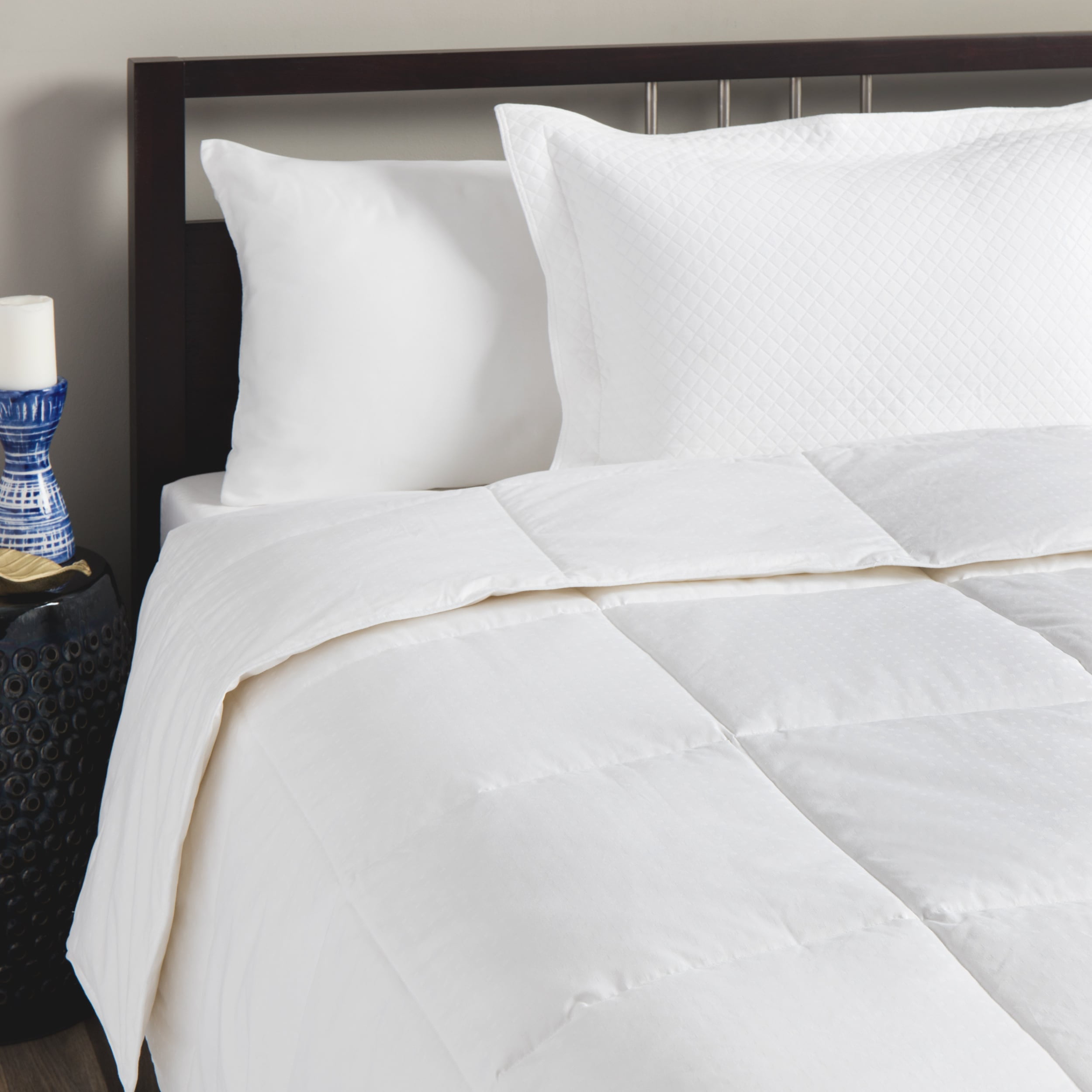 St. James Home White Goose Down Comforter, 400 Thread Count - King