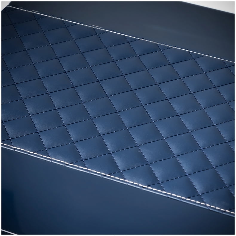 Prestige Import Group - Hampton Diamond Stitch Leather & Lacquer Finish Cigar Humidor - Capacity: Up to 200 - Color: Royal Blue
