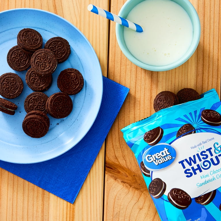 Great Value Twist & Shout Mini Chocolate Sandwich Cookies, 1 oz