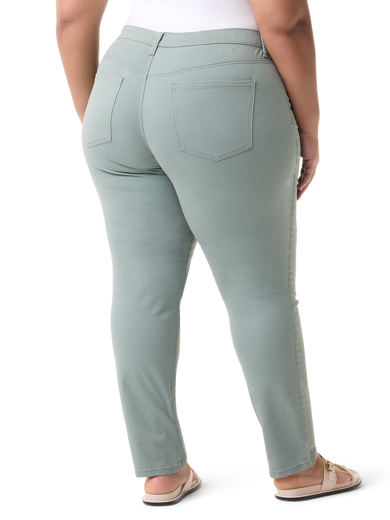 Gloria Vanderbilt Swan Series Women's Plus Amanda Slim 5 Pocket Jeans, Sizes 16W-24W