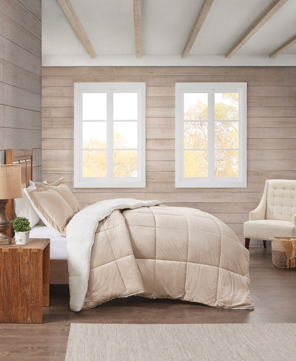 Premier Comfort Reversible Velvet to Sherpa Comforter Set, King