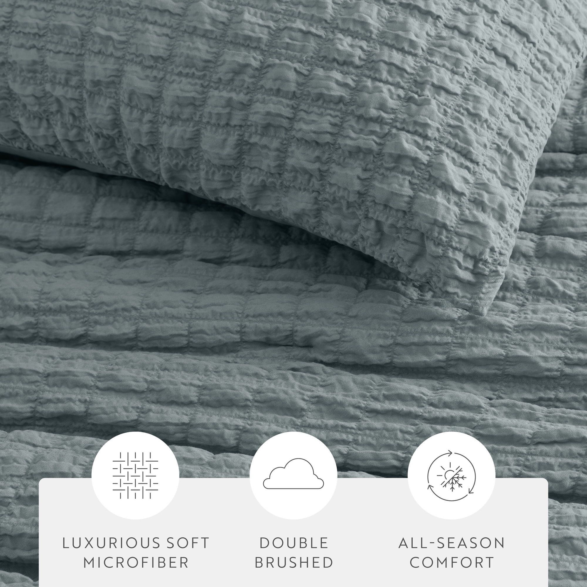 Noble Linens 3 Piece Seersucker Textured All Season Down-Alternative Comforter Set, Light Blue, Full/Queen