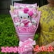 thumbnail image 1 of Sanrio Hello Kitty sombrero de graduación ramo de peluche juguete de peluche gorros para graduación muñeca lindo ramo de flores rosas de espuma regalo de graduación, 1 of 4