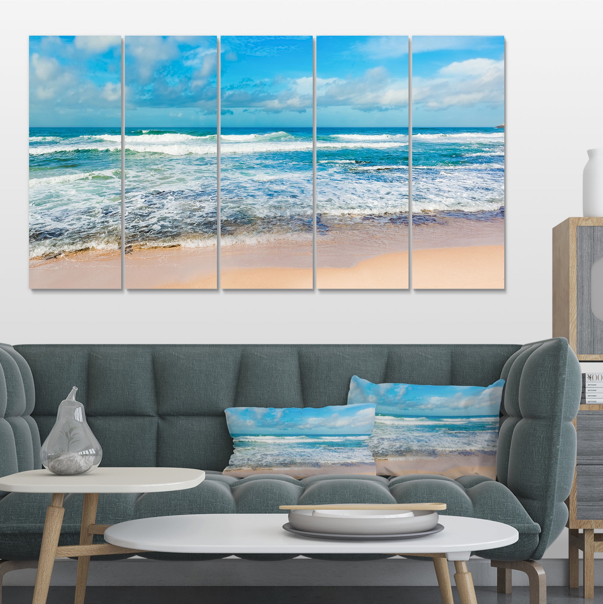 Designart 'Indian Ocean Panoramic View ' Extra Large Seashore Canvas Art