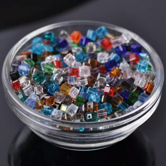 U8MO 100pcs 4mm Small Cube Faceted Cut Crystal Glass Loose Beads Lot for DIY Jewelry-Random Mixed