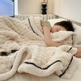 thumbnail image 4 of Manta cálida de terciopelo de tortuga para dormir, mantas de lana suave y cómoda para la cama de franela, manta gruesa cálida y acogedora, Otoño e Invierno, 4 of 4