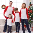 thumbnail image 4 of 2024 Nuevos conjuntos navideños a juego para familias/parejas Conjunto de pijama en blanco al frente Ropa de dormir para padres e hijos Pijamas suaves Aspecto familiar, 4 of 5