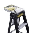 thumbnail image 4 of Escalera DeWalt DXL3010-04, 1,2 m, fibra de vidrio, 300 libras, negra, 4 of 8
