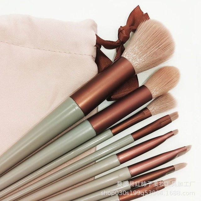 Juego de brochas de maquillaje de belleza Four Seasons Green, cerdas suaves, 13 brochas para rubor, sombra de ojos, corrector, base de maquillaje en polvo, de alto brillo