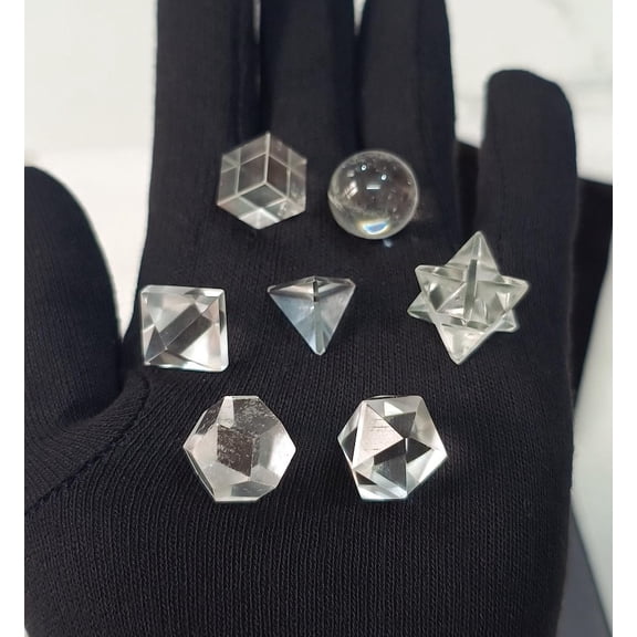 Clear Quartz Platonic Solids Sacred Geometry Crystal Set — 7 Piece Merkaba Sphere Meditation Kit with Gift Box, Reiki Chakra Healing Decor, 15-20mm