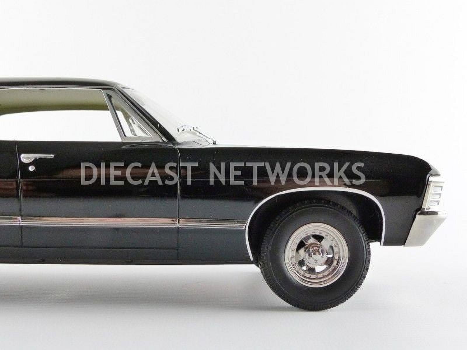 特撮 1/18 Supernatural (TV Series 2005-) 1967 Chevrolet Impala Sport Sedan with Sam and Dean Figures 2zzhgl6 1967 Chevrolet Impala Sport Sedan with Sam and Dean Figures