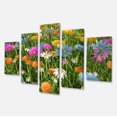 thumbnail image 2 of Fleurs de Différentes Couleurs sur le Champ - Impression sur Toile Florale, 2 of 3
