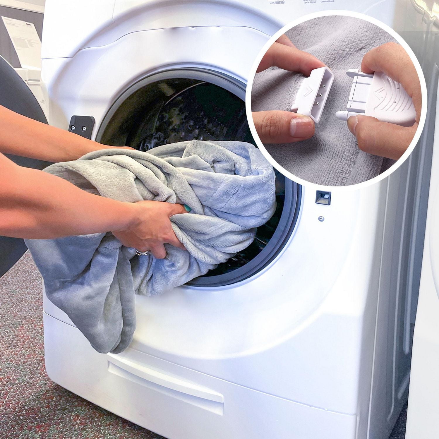 Sunbeam Fleece Electric Heated Throw, White Buffalo Plaid, 4 Heat Settings, 4-Hour Auto Shut-Off, Cozy Warmth, 50" x 60", Heated throw, 50" x 60"