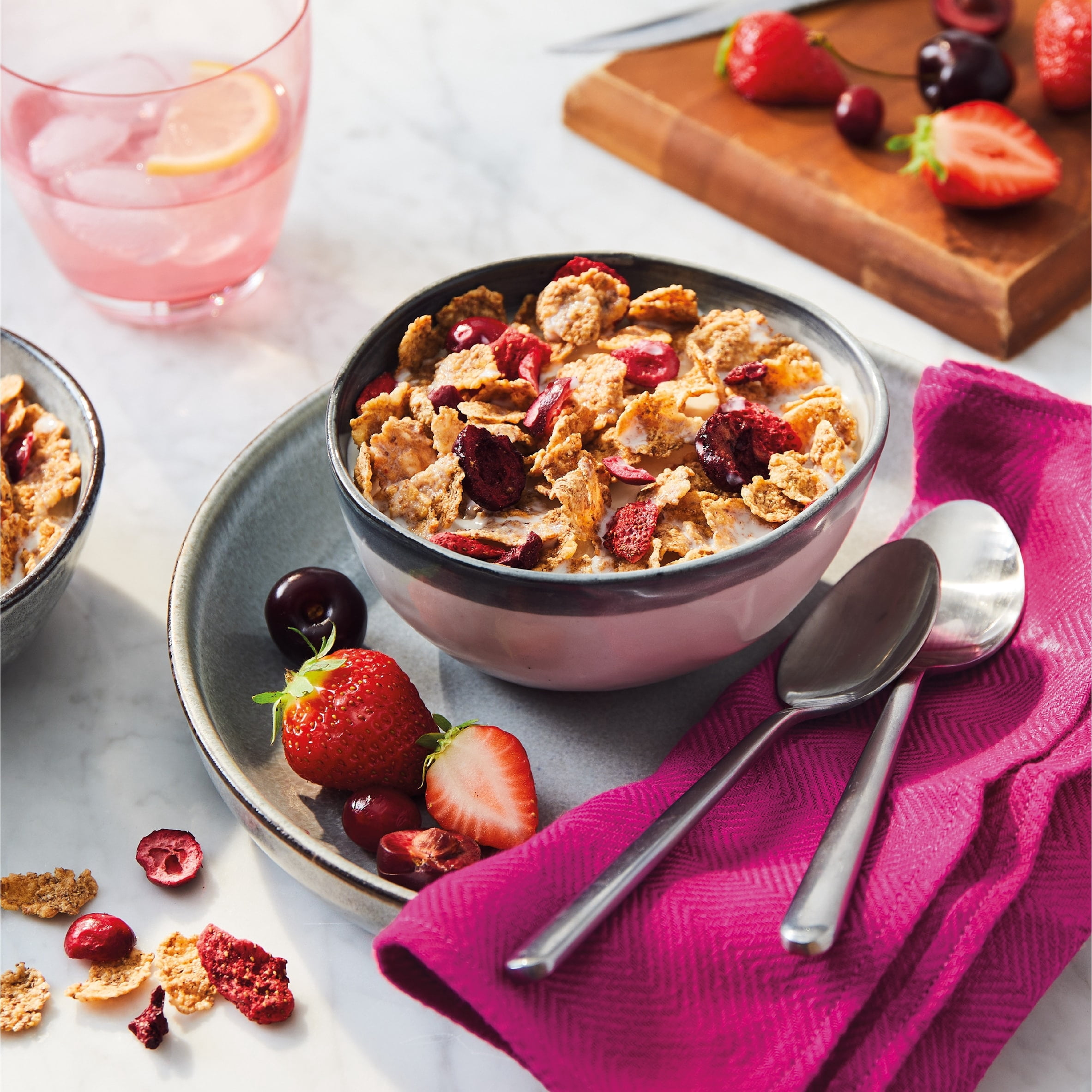 Kellogg's Special K Red Berries Breakfast Cereal 500g, Imported from Britain