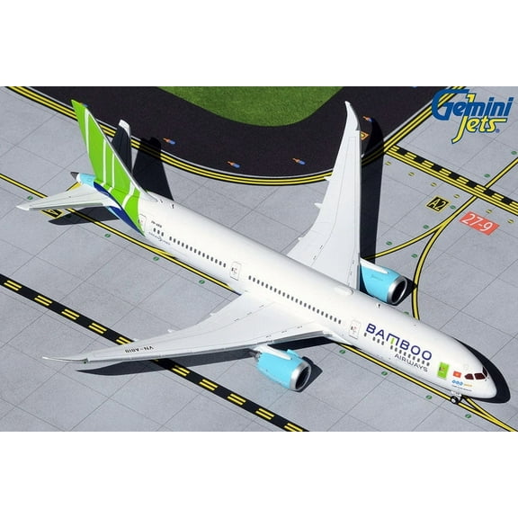 Boeing 787-9 Commercial Aircraft "Bamboo Airways" White with Green Tail 1/400 Diecast Model Airplane by GeminiJets
