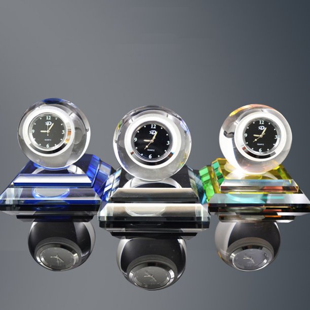 Asiento de perfume de cristal para coche con reloj | Ambientador recargable de 10 ml | Elegante diseño decorativo de cristal | Base estable | Azul Multicolor | 8x8x9cm | Fácil instalación