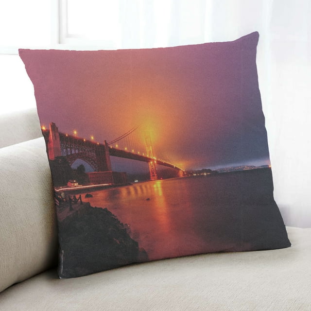 Ahgly Company Sites Golden Gate Bridge Coussin Décoratif d'Intérieur, 18 Po X 18 Po