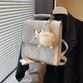 thumbnail image 2 of Bolso de hombro para mujer 2024 versátil nuevo pequeño cuadrado de piel de vaca genuina con forma oblicua, de moda, de cuero curtido vegetal, 2 of 4
