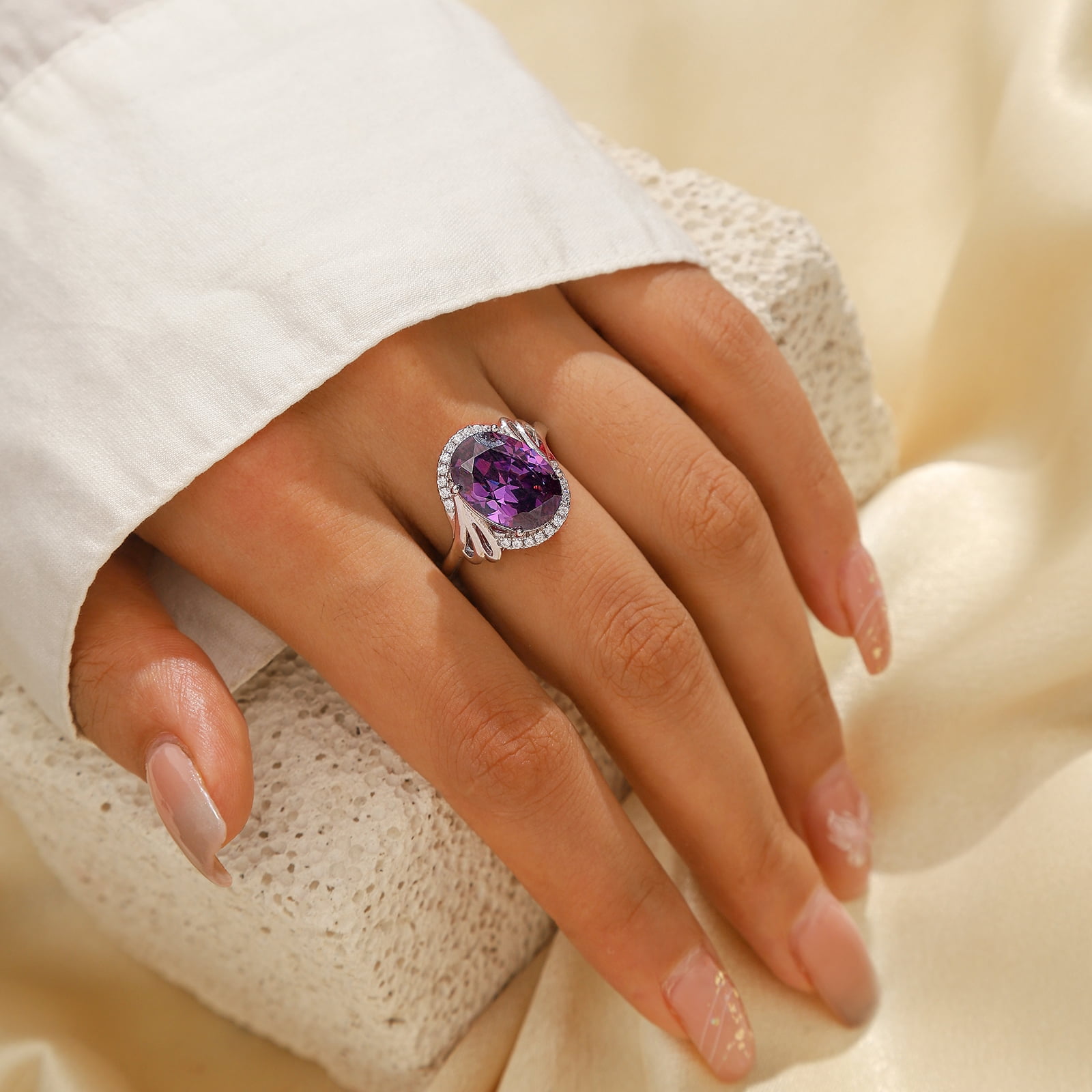 Juwaliy Halo Oval 8Ct Women Ring 925 Sterling Silver February Birthstone Amethyst Purple Crystal Jewelry Mother Grandma Birthday Valentine's Day Gift