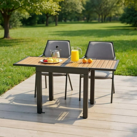 Resenkos Outdoor Decor,31.5-63 Inches Extendable Patio Table for 4-6 People-Natural