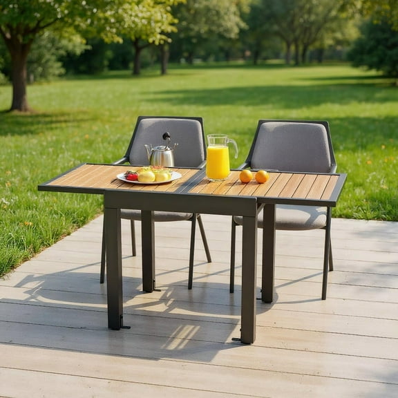 Resenkos Outdoor Decor,31.5-63 Inches Extendable Patio Table for 4-6 People-Natural