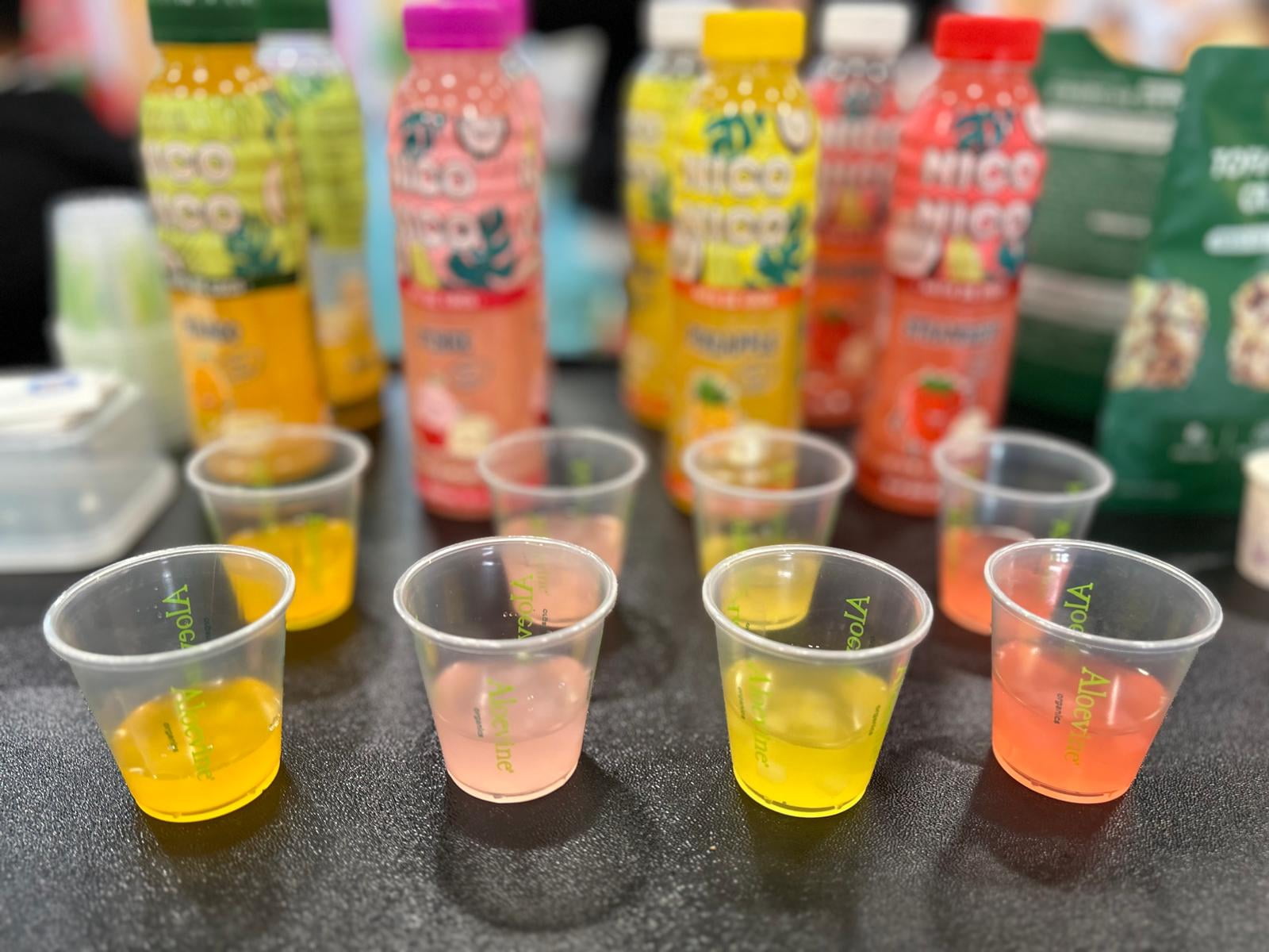 Niconico juice drink with nata de coco 30% Lychee fruit juice 16.9 FL oz (6Pack)