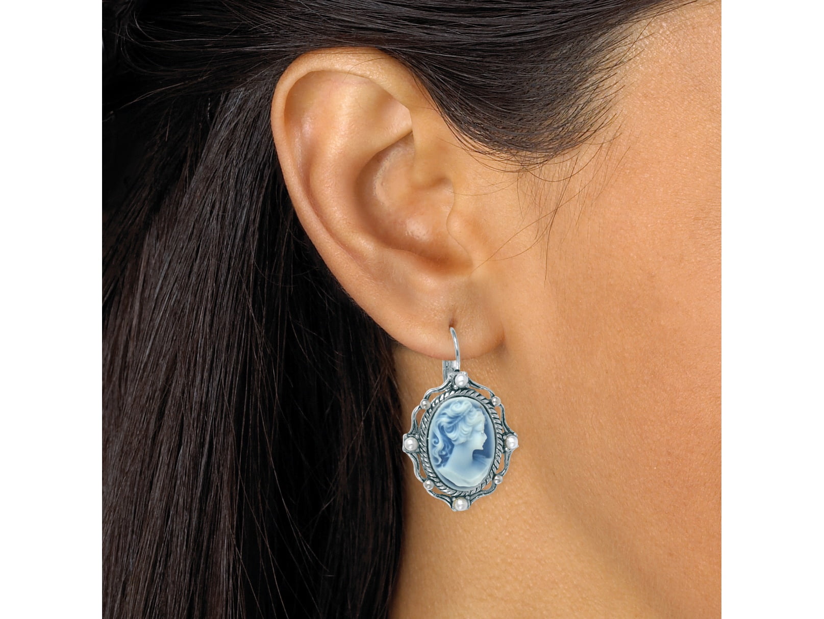 Simulated Pearl /& Lucite Cameo 2-Pc Set Antiqued Silvertone