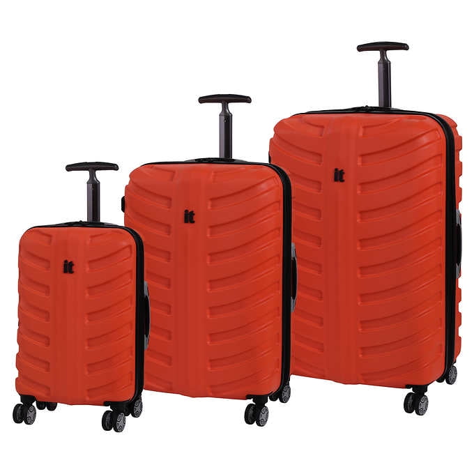 it luggage moonless night