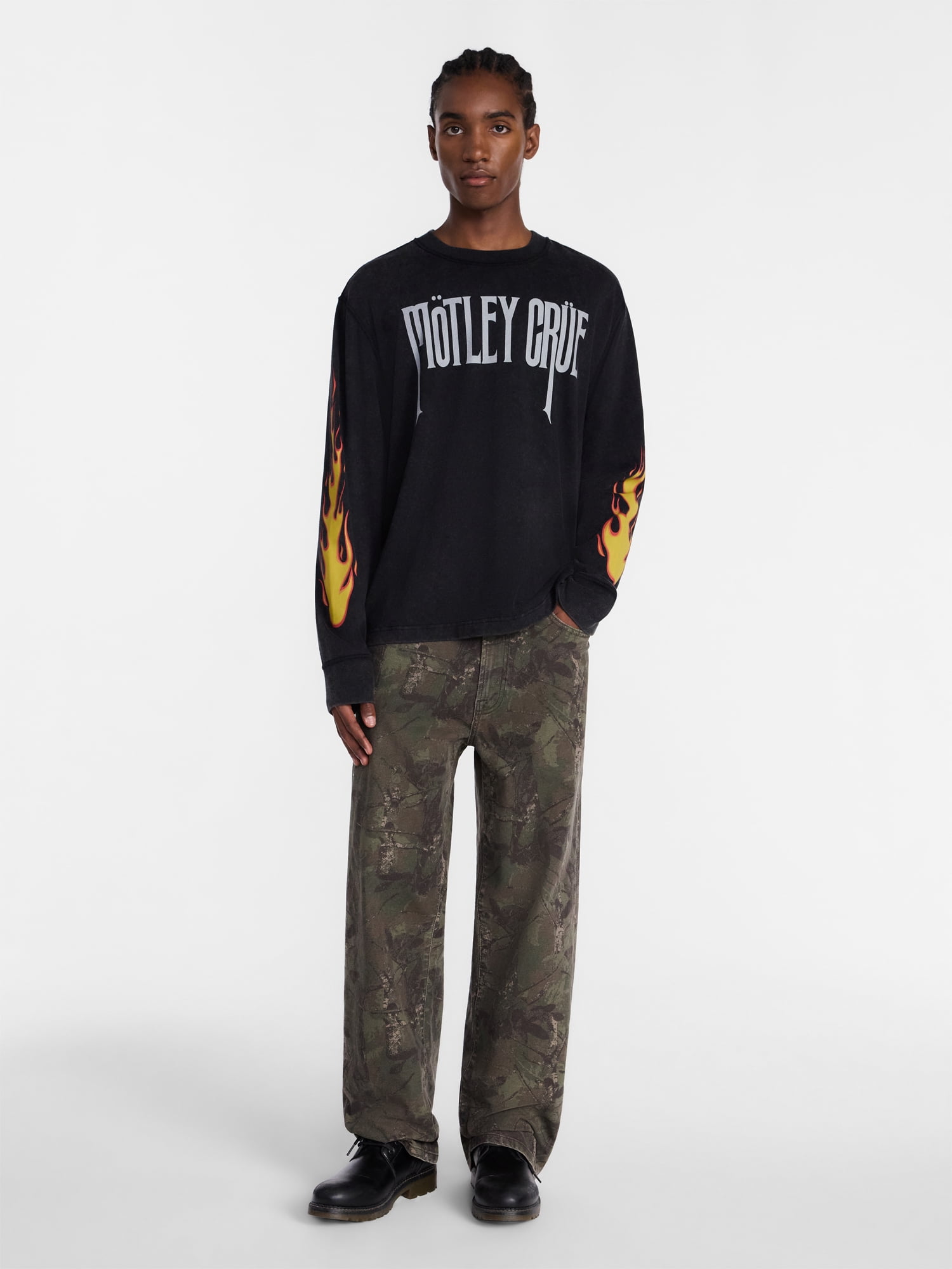 Motley Crue Men's Mineral Wash Boxy Fit Graphic Long Sleeve Tee Shirt, Sizes XS-4XLT