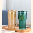 thumbnail image 4 of Vasos de vidrio GOSCHE con tapa y pajita, 20 oz, transparentes, para café helado, vintage, ondulados, para agua, café, té, transparentes, 2 unidades, 4 of 6