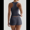 thumbnail image 4 of Conjunto de Shorts Deportivos Ajustados para Mujer: Top Sin Mangas y Shorts Gris Oscuro XL, 4 of 8